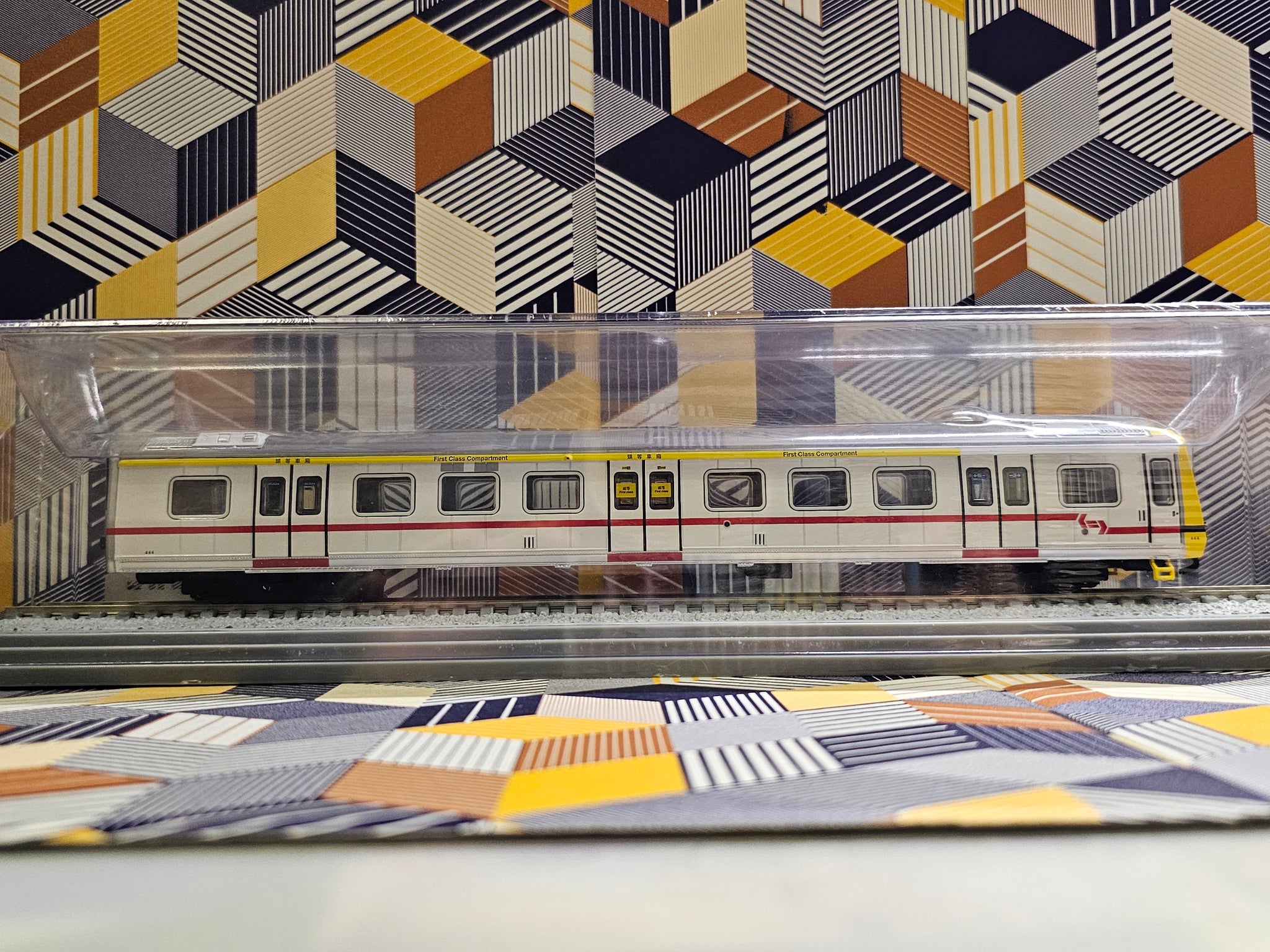 1/87 East Rail Line Passenger Train-First Class(1989-1999) K C R C