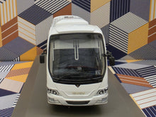 Load image into Gallery viewer, 63932 Isuzu LV434R single-deck coach with Jit Luen JL-010 bodywork~White
