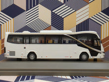 Load image into Gallery viewer, 63932 Isuzu LV434R single-deck coach with Jit Luen JL-010 bodywork~White
