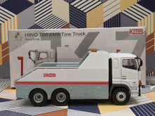 Load image into Gallery viewer, 1/76 Tiny 167 KMB Hino 700 tow truck (1st edition)

