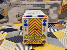 Load image into Gallery viewer, 1/76 Tiny 73 ISUZU N Series paramedic Equipment Tender
