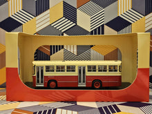 Load image into Gallery viewer, 55906 Seddon Pennine IV 1970 AR7604 Route: 33
