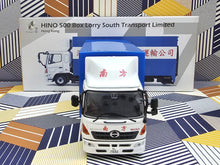 Load image into Gallery viewer, 1/76 Tiny 147 Hino 500 Box Lorry~Southern Transport (ATC64584)

