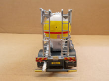 Load image into Gallery viewer, 1/76 Tiny 121 Hong Kong Scania P Series~Shell Powder Tanker Truck
